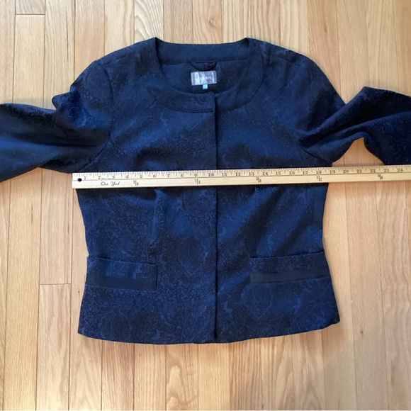 Cassis Navy Blue and Black Jacquard Print Suit Jacket, Size 8 - Picture 12 of 16